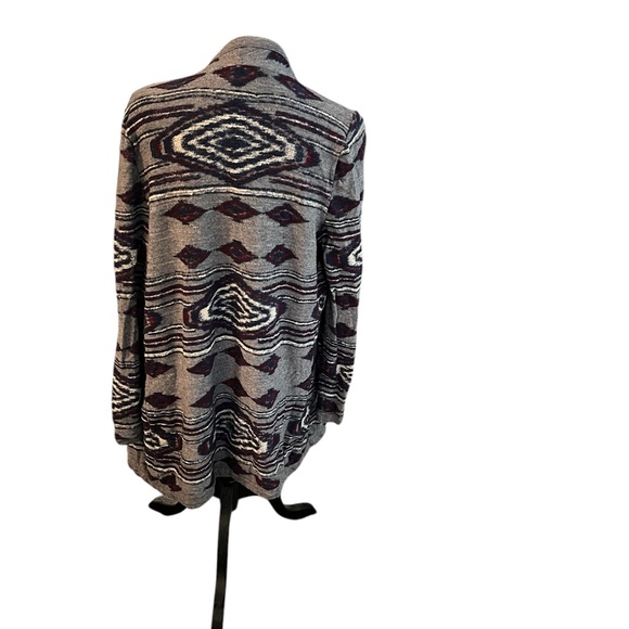 Geometric Patterned Open Cardigan - Picture 2 of 4